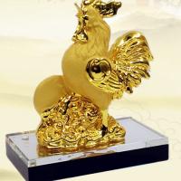 Tượng Nước Hoa Ô Tô Gà Đẻ Trứng Vàng